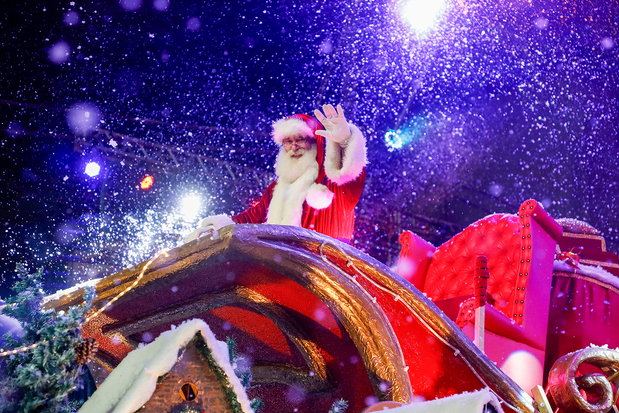 Carros alegóricos do Grande Desfile de Natal em Gramado